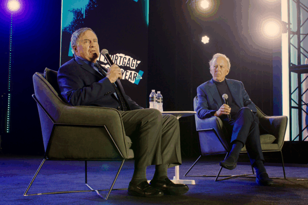 UWM live! 2025 - coach