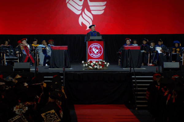 Live Event Production — University of Phoenix Spring Commencement