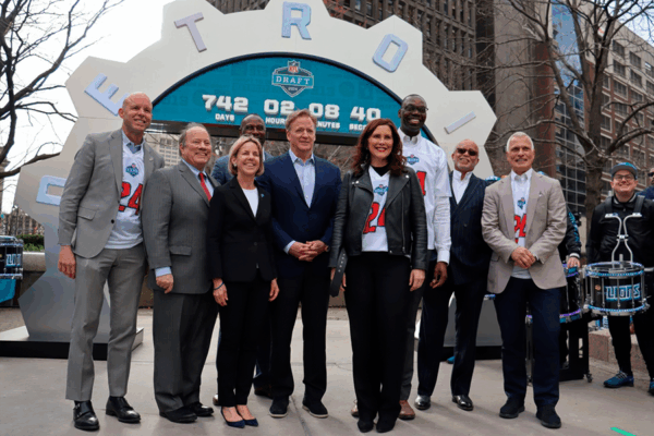 2024 NFL Draft Countdown Clock with Governor Whitmer and NFL Commissioner Roger Goodell