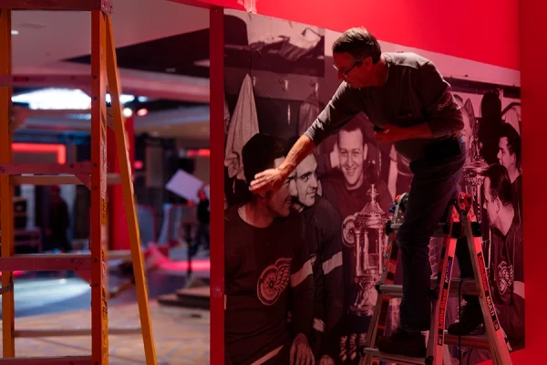 mural install
